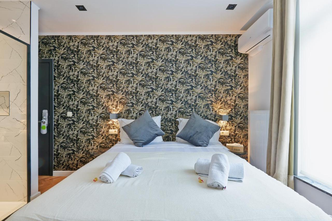 בריסל Hotel Les Ecrins מראה חיצוני תמונה